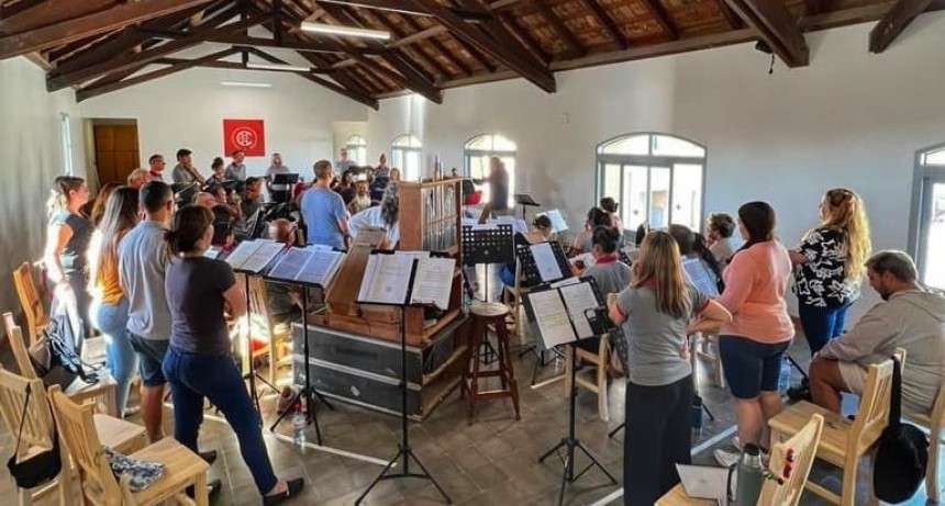Abren la convocatoria 2024 para el Coro Municipal de Cámara y el Coro de Niños