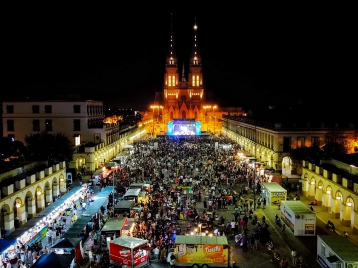 Más de 50 mil personas disfrutaron las tres noches de Música en la Plaza