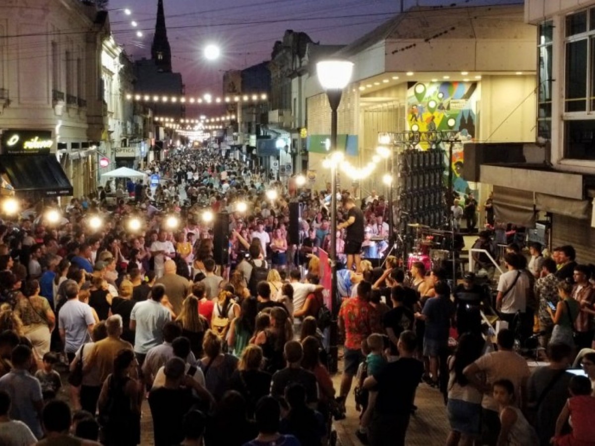 Este domingo en el centro de la ciudad se realizará Luján Mágico y la Peatonal Gastronómica 