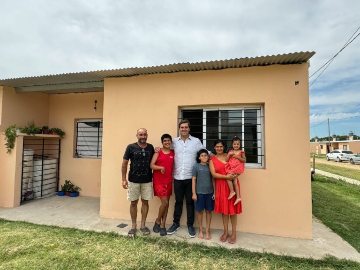 Se relocalizaron 13 nuevas familias que habitaban en zonas inundables