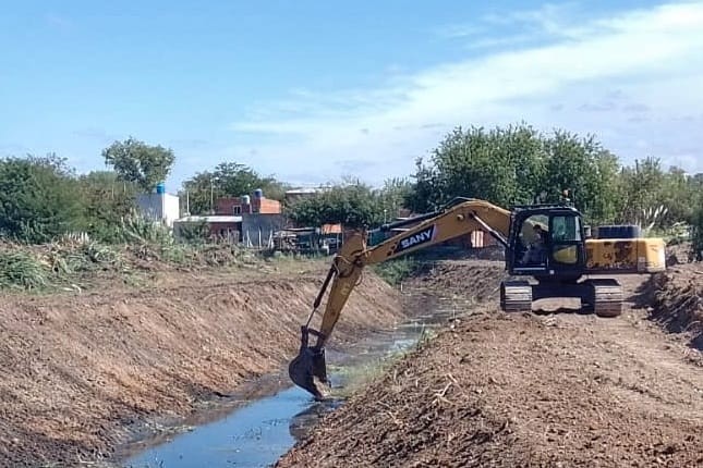 El Municipio profundiza los trabajos de saneamiento del arroyo Gutiérrez
