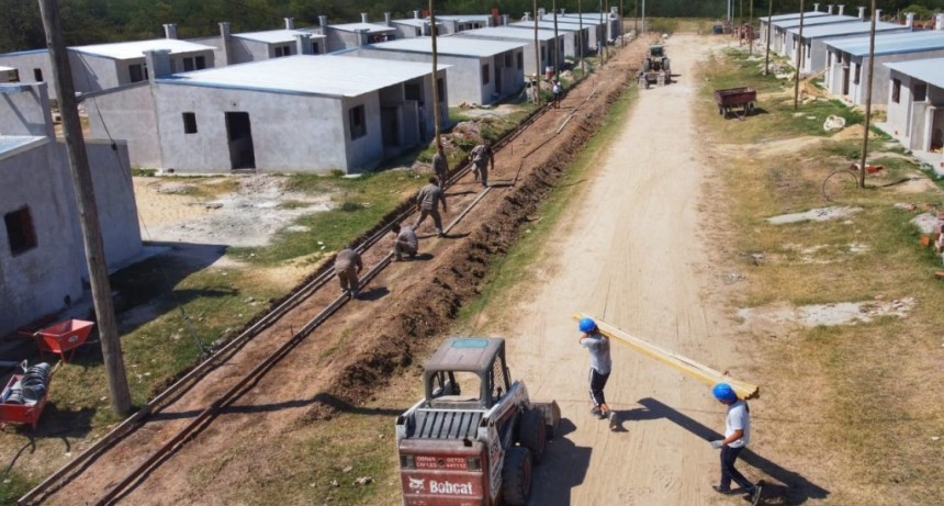 Avanza la construcción de 84 nuevas viviendas en el barrio Santa Marta