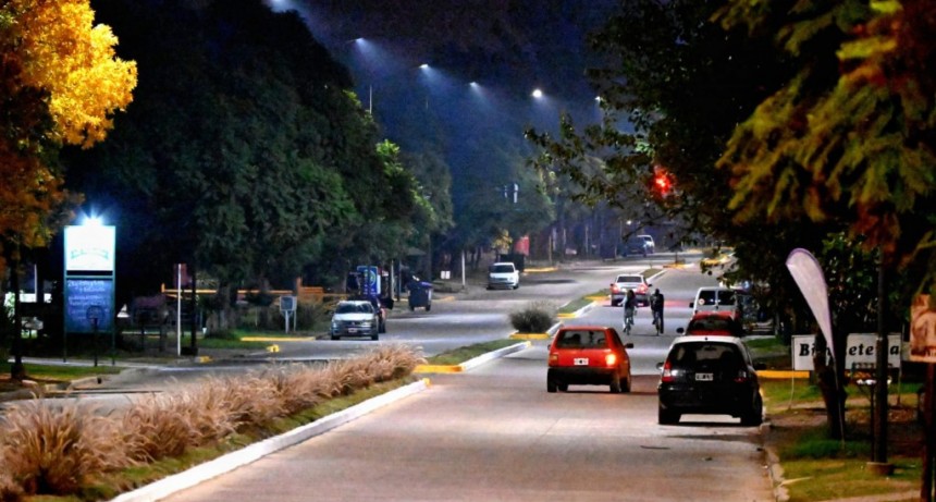 El Municipio instaló nueva iluminación LED en tres accesos a Luján