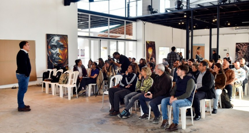 La CAF cerró en Luján la misión de seguimiento de la obra del río 