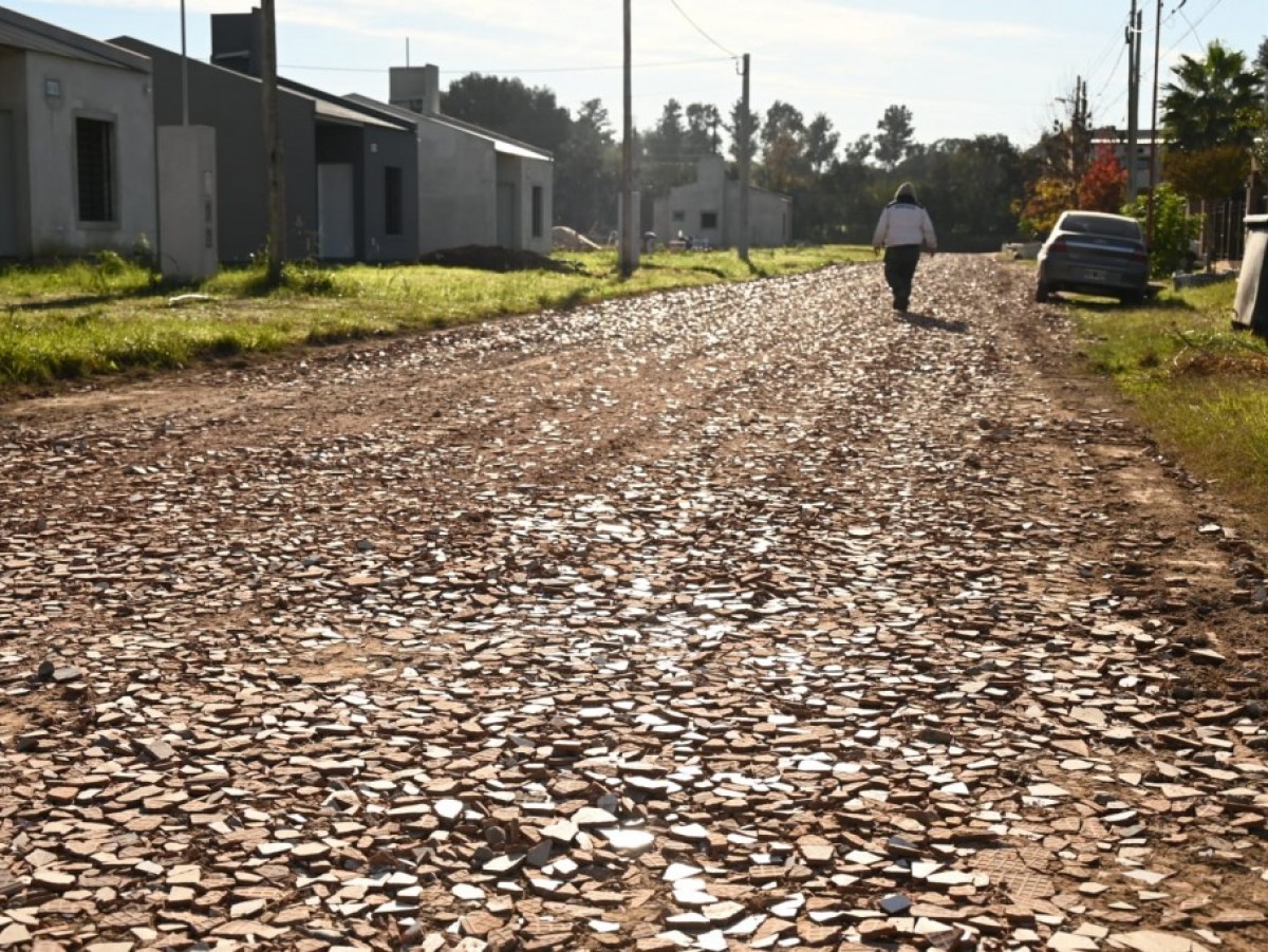  El Municipio realiza trabajos de mejoramiento vial en barrio San Juan de Dios