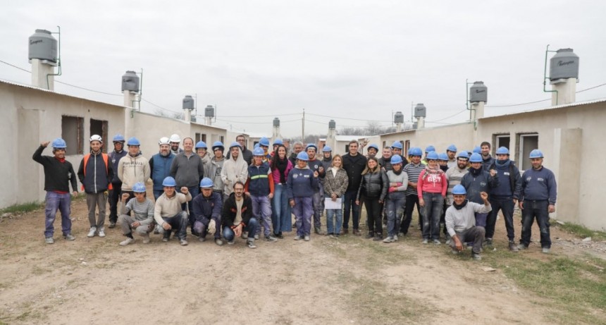 illaverde y Boto recorrieron obras del Programa Reconstruir en Luján