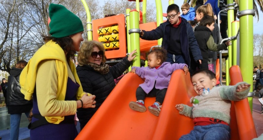 El programa Recrearte llega a la nueva plaza del barrio Loreto