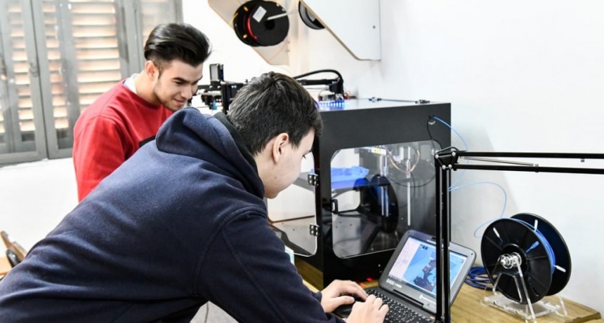 Economía del Conocimiento: el Municipio lanza capacitaciones tecnológicas en Diseño