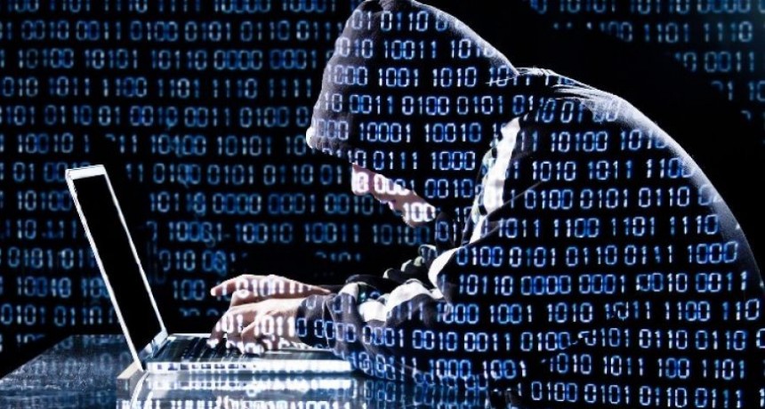 COMO ACTUAR ANTE DELITOS INFORMATICOS