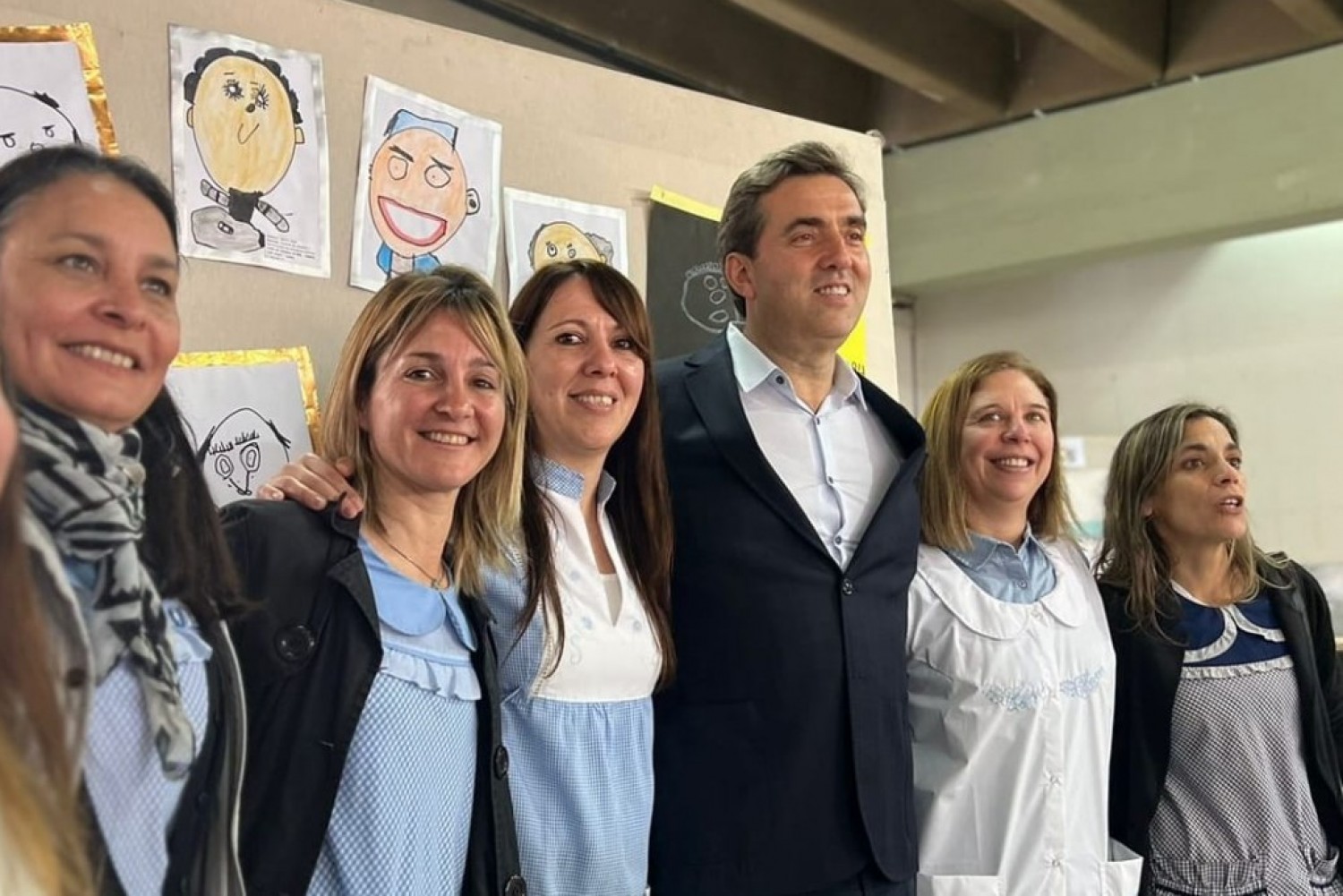 El Intendente encabezó el acto conmemorativo por el Día del Maestro 