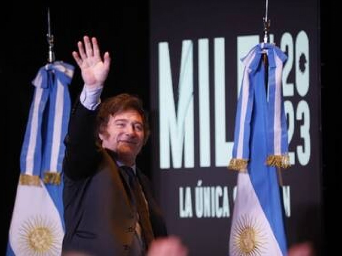 Javier Milei, presidente: ganó por 11 puntos y prometió “cambios drásticos, sin gradualismo”