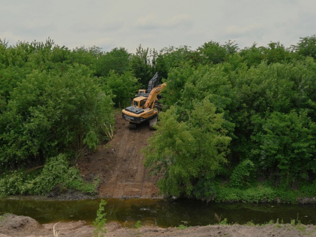 Se puso en marcha un nuevo tramo de las obras de readecuación del cauce del río Luján
