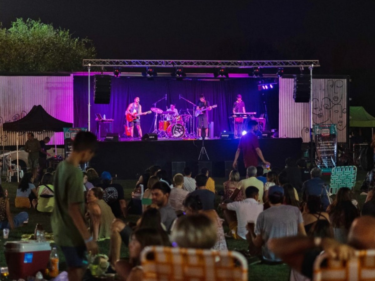 El Paseo Ferial y Gastronómico despide el año este viernes en el Parque Independencia