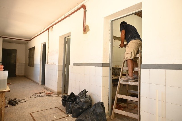 Avanzan las obras de remodelación en instituciones del distrito 