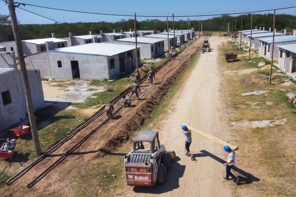 Avanza la construcción de 84 nuevas viviendas en el barrio Santa Marta