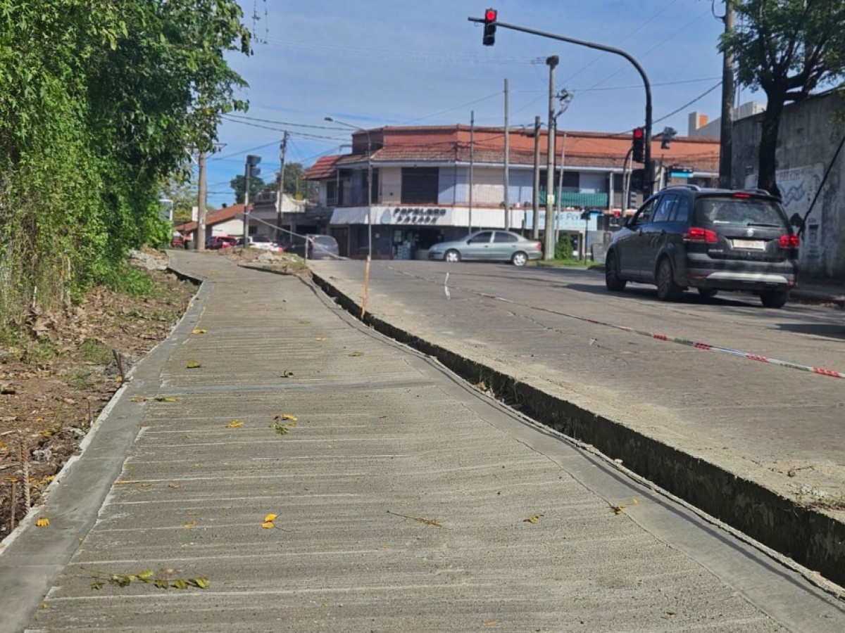 Finalizó la construcción de veredas sobre la calle Manuel Gálvez