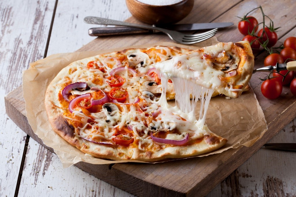 Fiesta de la Pizza en Open Door: concurso pizzero, música en vivo, y actividades para toda la comunidad
