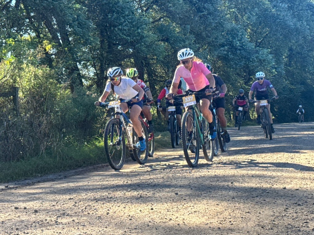 Más de 500 ciclistas participaron del Desafío MTB de Torres