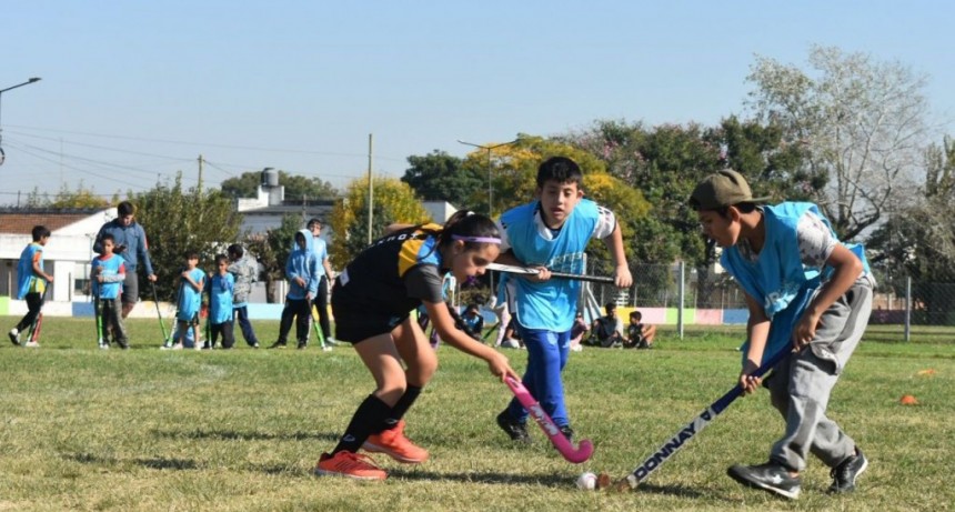 Se presentó la Liga Municipal de Hockey Social “Soberanas”