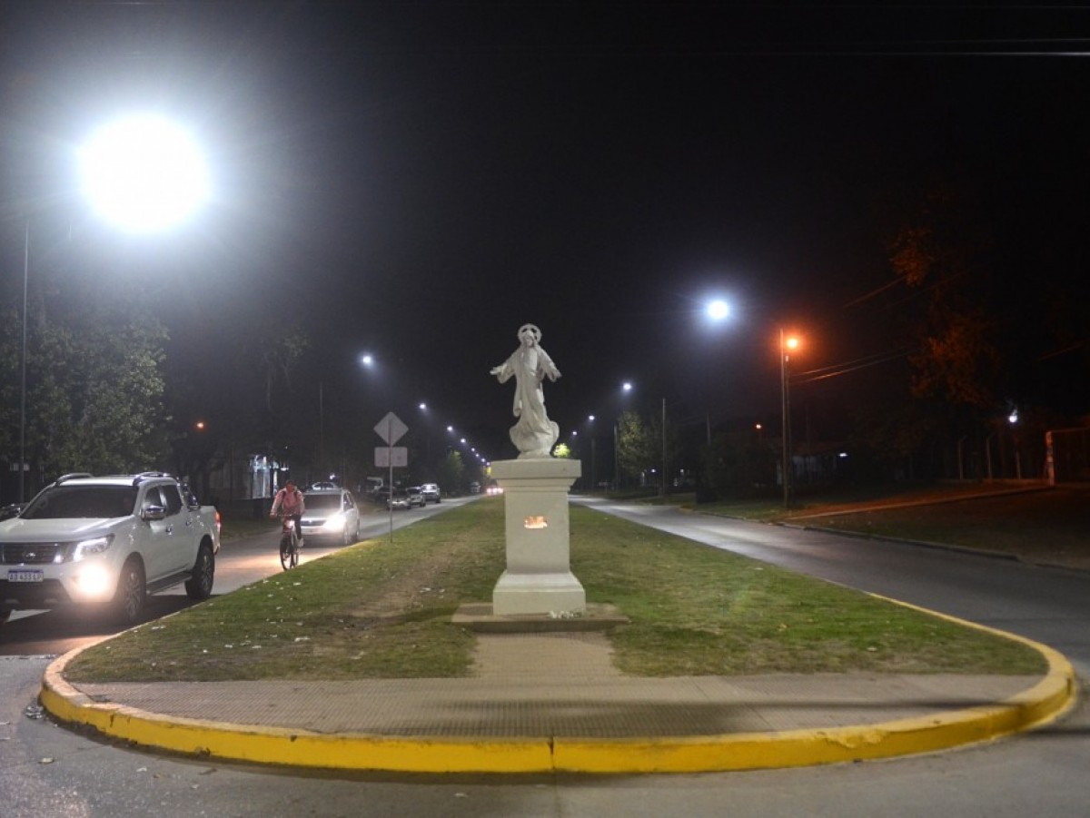 Otros ocho barrios de Luján incorporaron nueva iluminación LED 