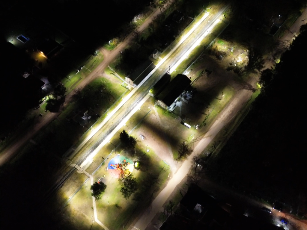 Se colocaron más de 200 nuevas luminarias LED en Olivera y Open Door