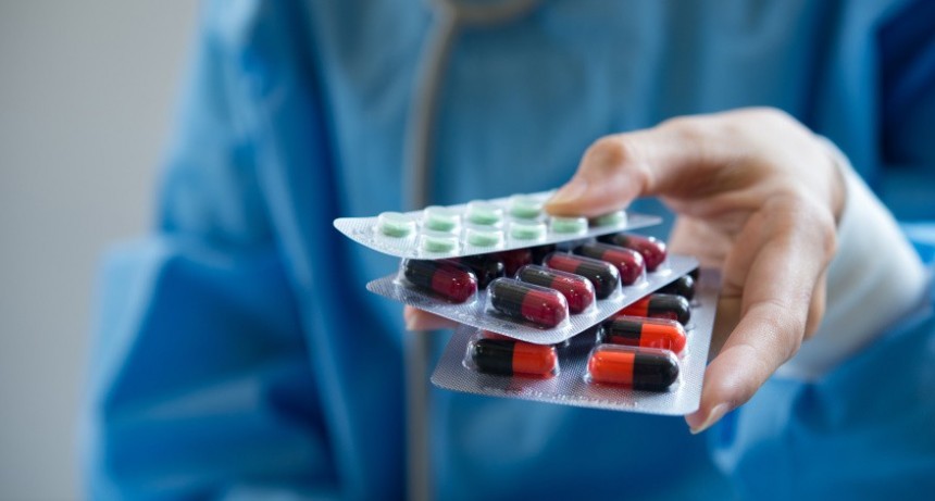Resistencia antimicrobiana: el riesgo de usar mal los antibióticos