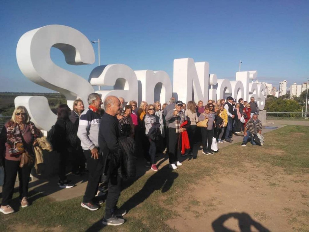 Más de 350 adultos mayores disfrutan de los viajes recreativos organizados por el Municipio