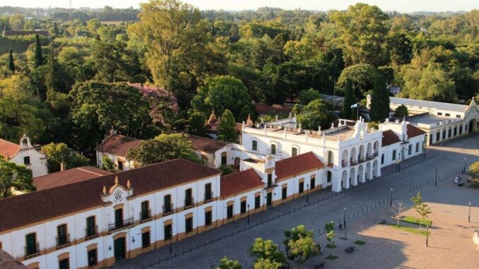 La Asociación Cultural Sanmartiniana realizará un recorrido participativo abierto al público en el Complejo Udaondo