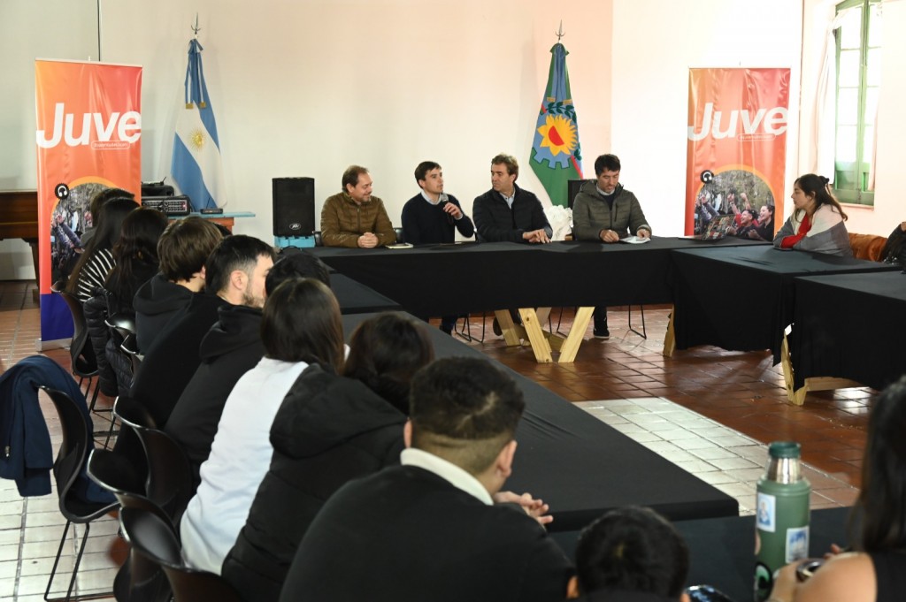 Se realizó el Primer Encuentro de Centros de Estudiantes Secundarios  