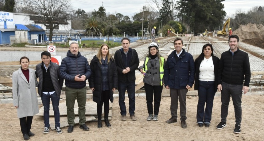 El Intendente y el Ministro Gabriel Katopodis recorrieron las obras de readecuación del río Luján