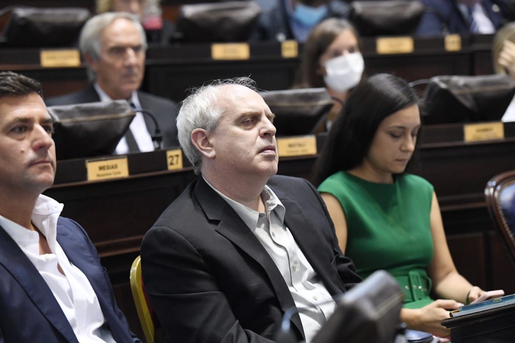 Legisladores de Juntos reclamaron el pago de fondos adeudados a los municipios bonaerenses