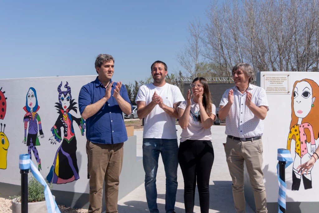 Pueblo Nuevo: se inauguró el anfiteatro Joaquín Cabrera en la plaza del barrio El Soleado 