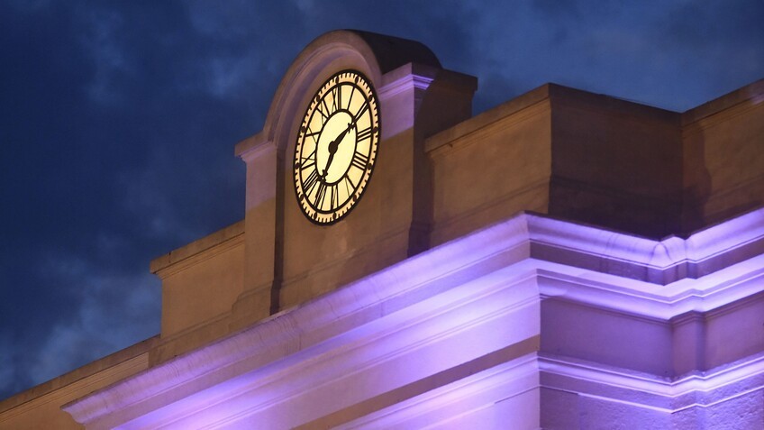 Puesta en valor del patrimonio: se restauró el histórico reloj municipal