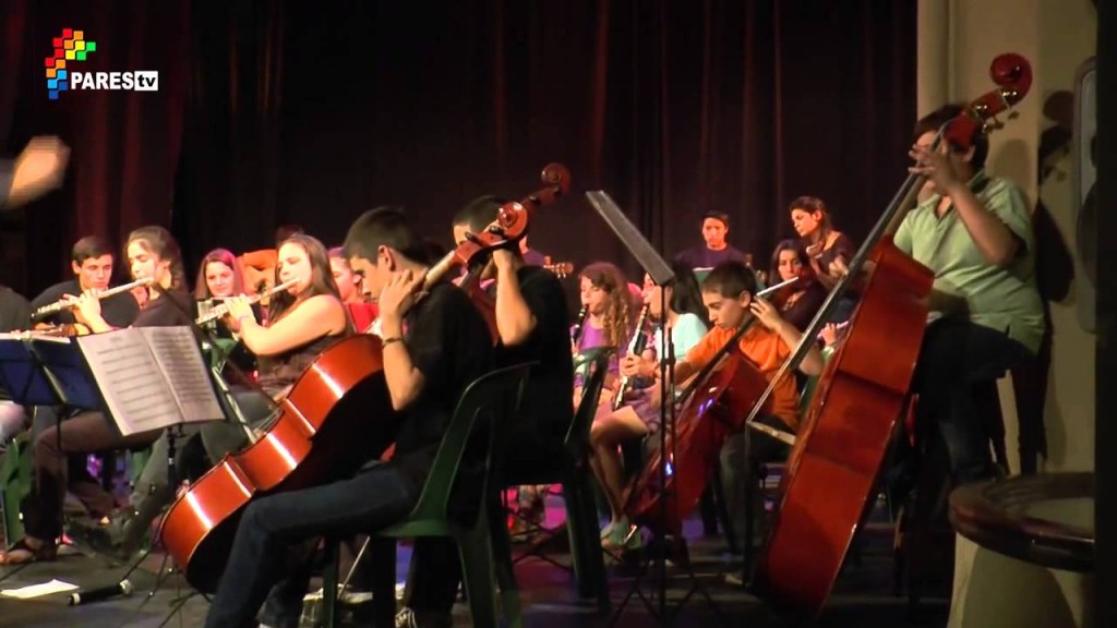 Concierto Solidario de la Orquesta El Ombú en el Teatro Trinidad Guevara