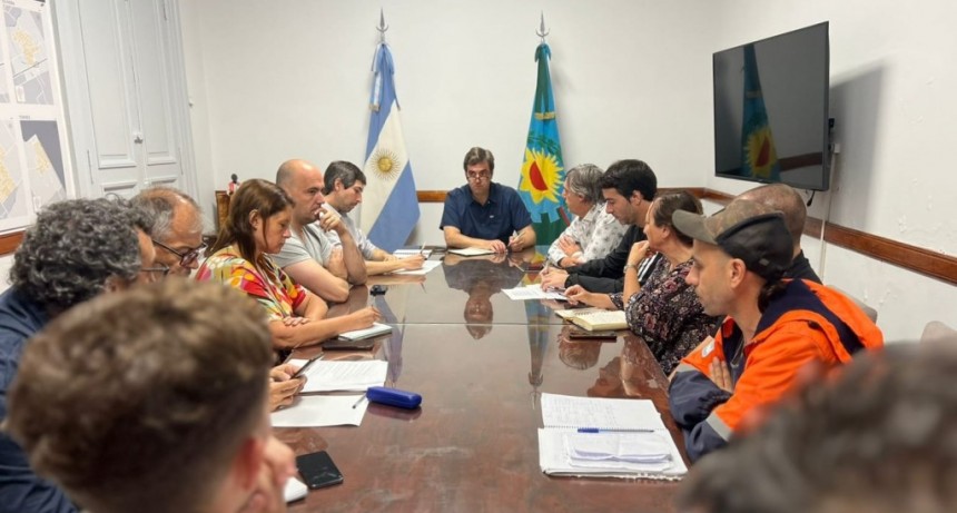 Temporal: el Intendente encabezó una reunión del Comité Ejecutivo de Crisis