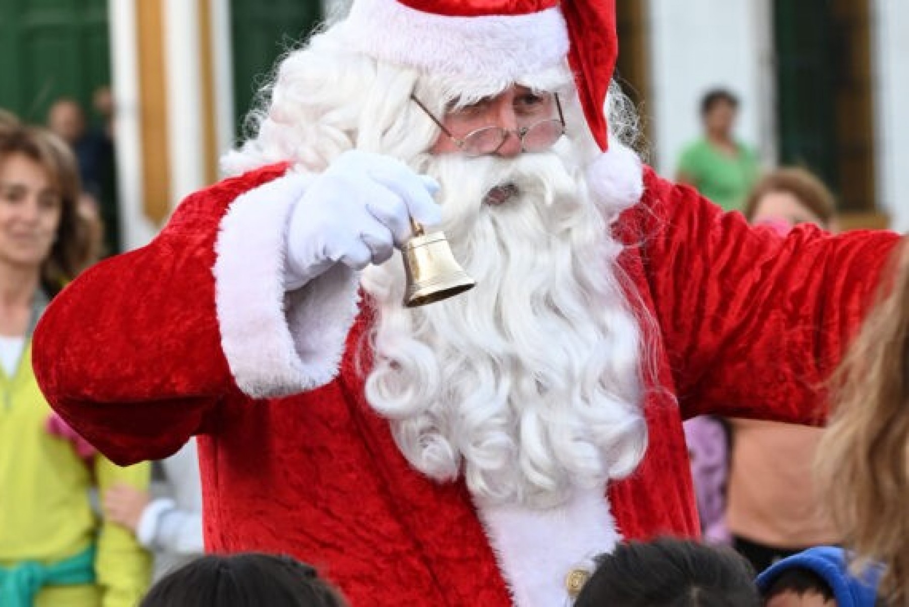 Llega Papá Noel a las localidades de Luján 